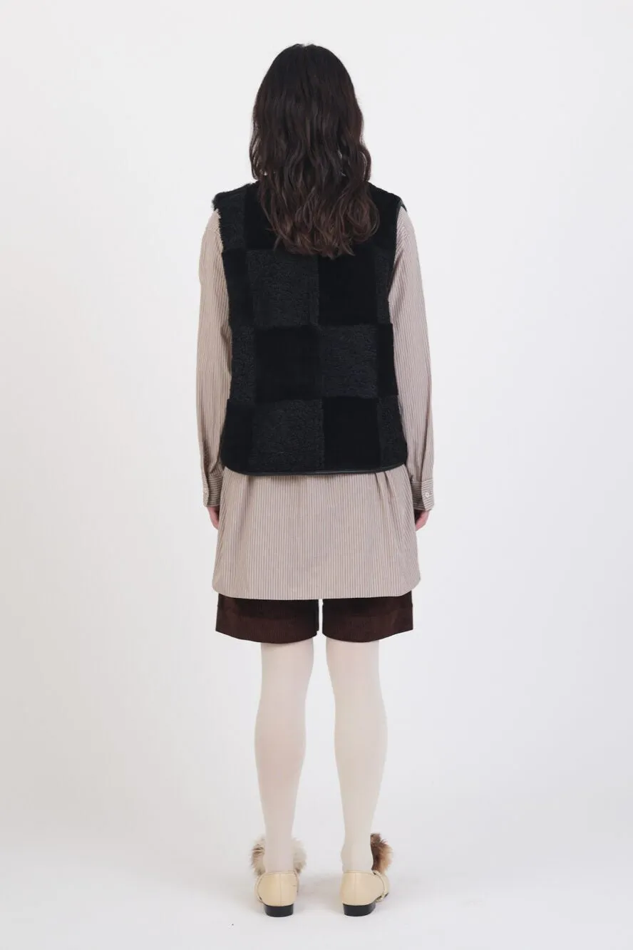 Ella Vest, Black